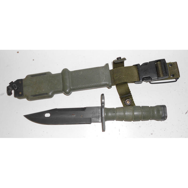 Ontario Knife M-9 Combat Knife Green / M4 Bayonet (issued)